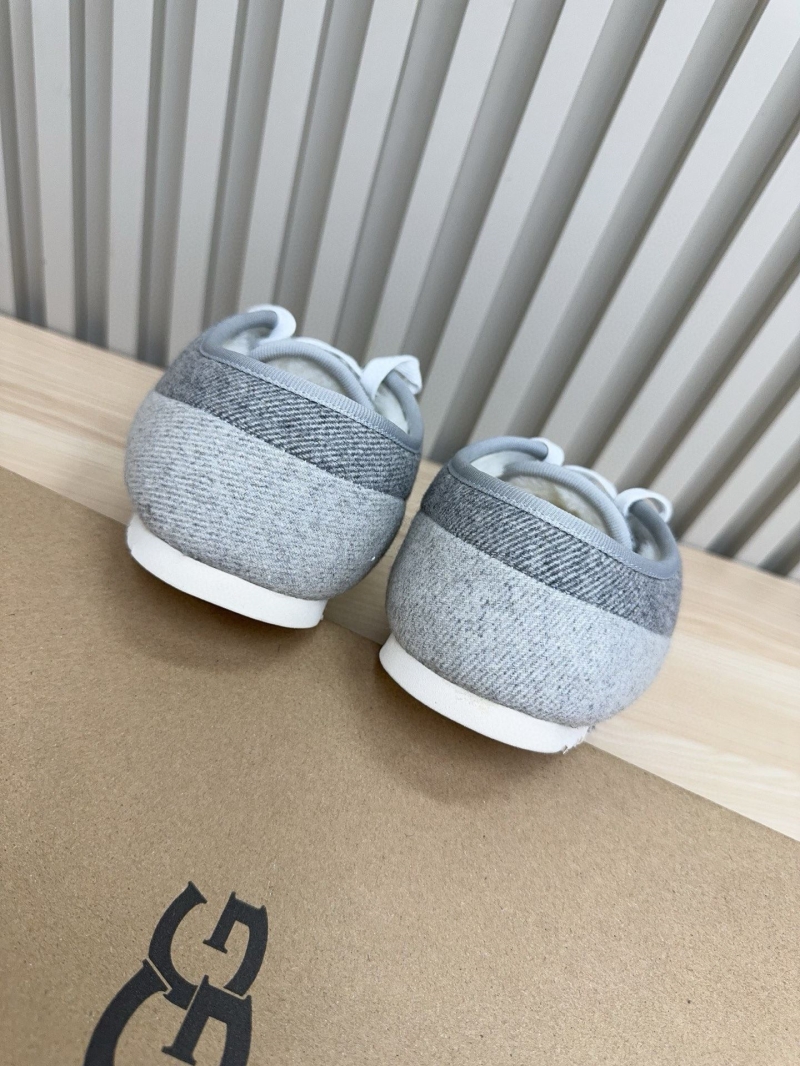 Ugg Flat Shoes
